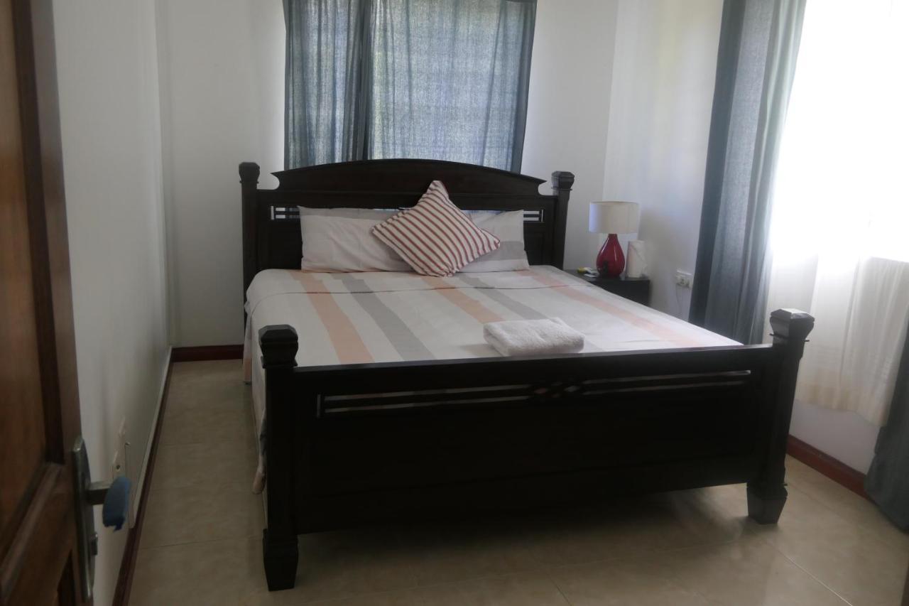 Tropical Garden Self Catering Villa Victoria Dış mekan fotoğraf