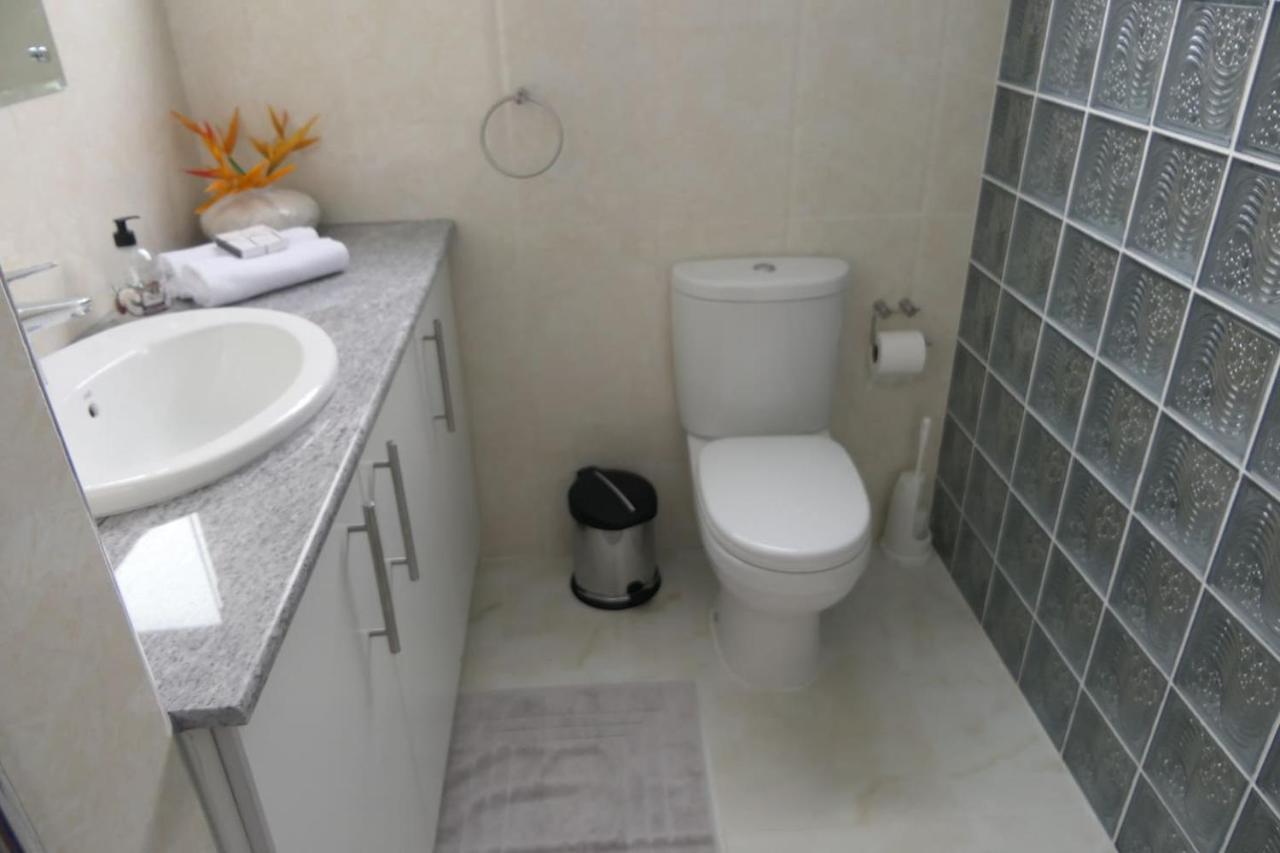 Tropical Garden Self Catering Villa Victoria Dış mekan fotoğraf
