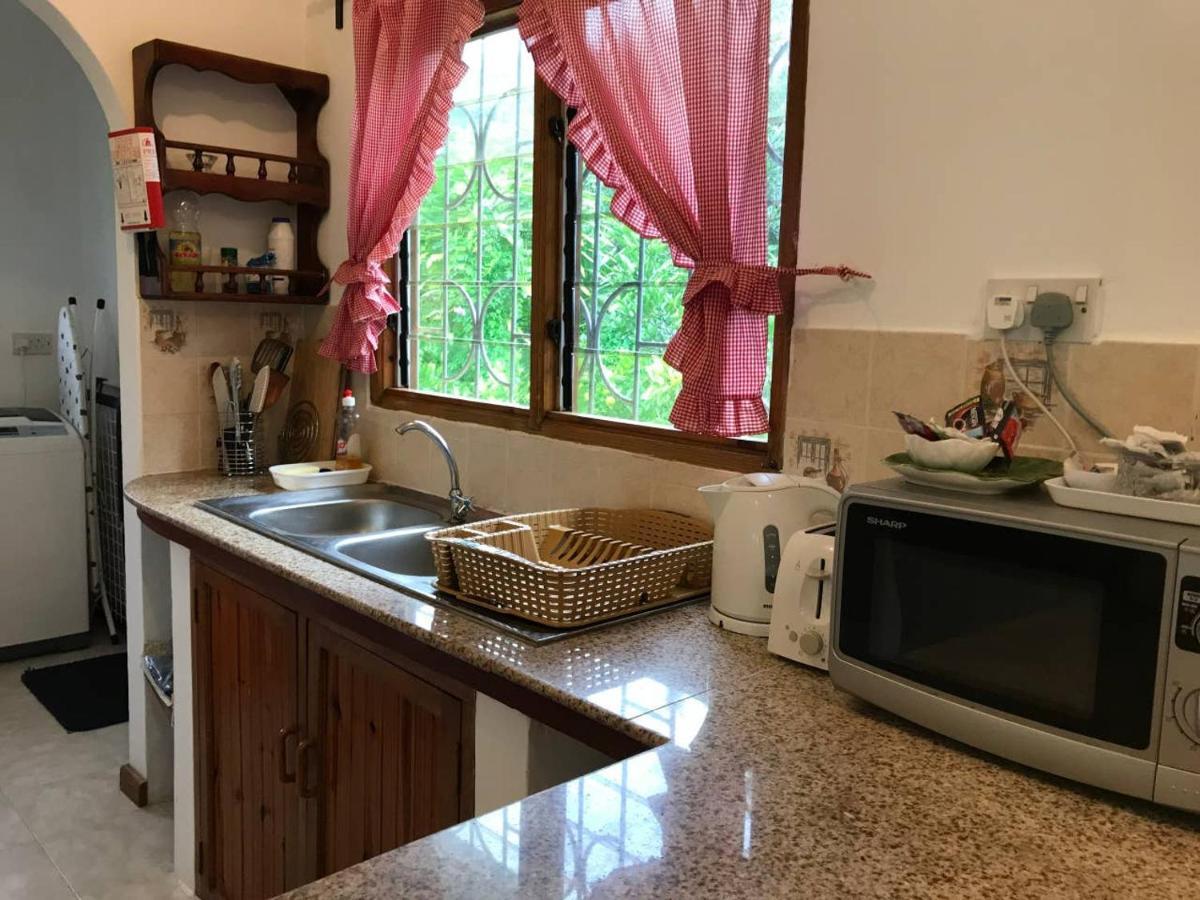 Tropical Garden Self Catering Villa Victoria Dış mekan fotoğraf